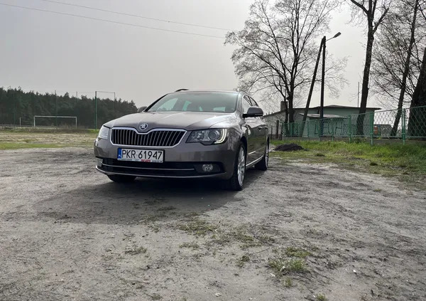 samochody osobowe Skoda Superb cena 40000 przebieg: 283000, rok produkcji 2014 z Zduny